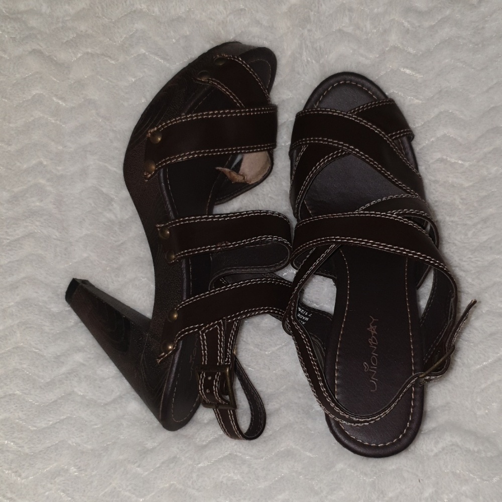Union Bay heeled sandals